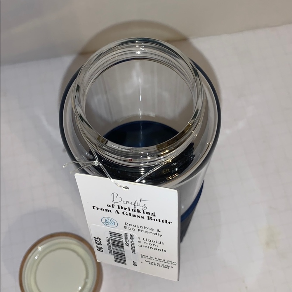 Bottle - Picture 2 of 3